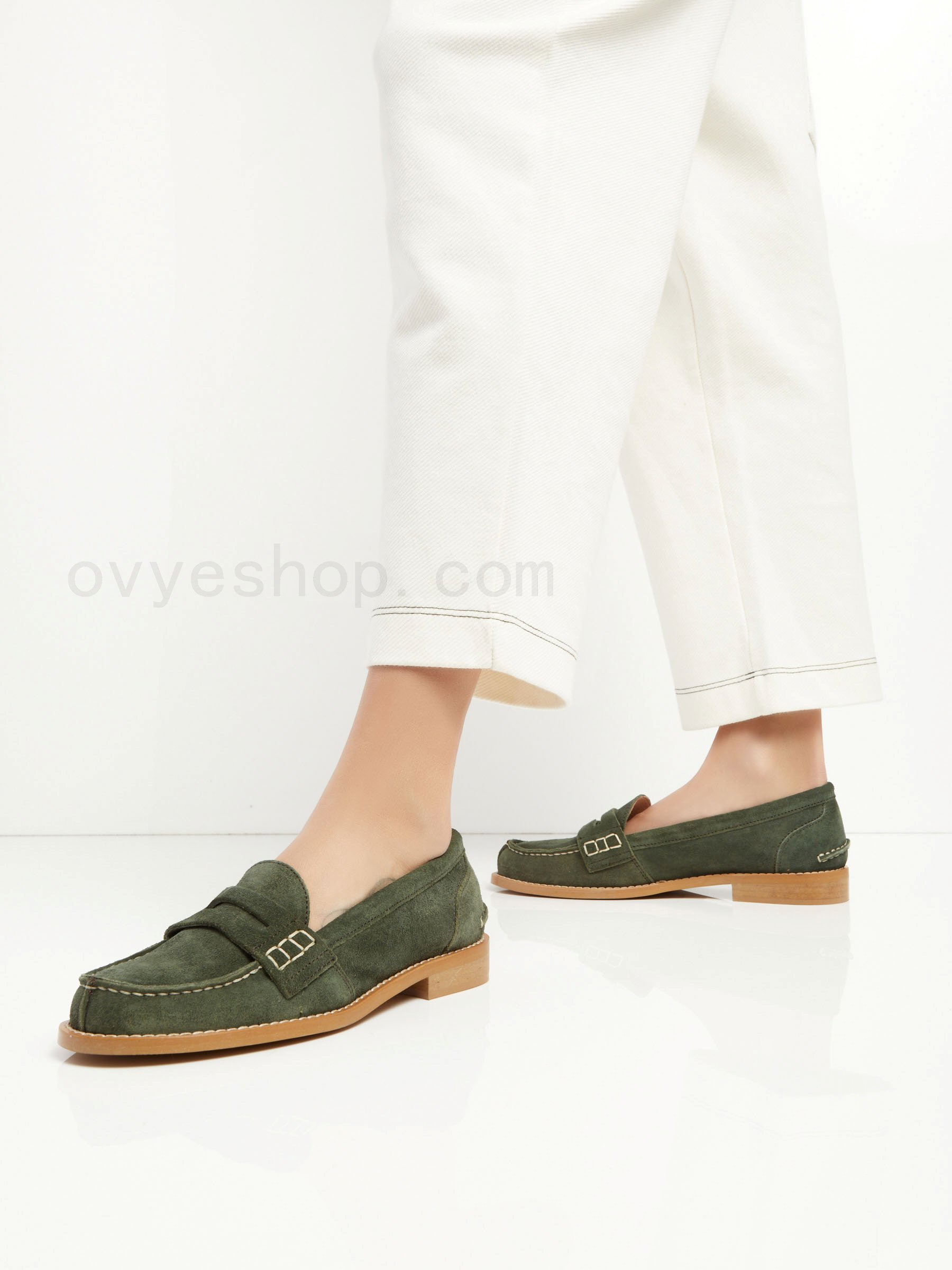 (image for) ovyè shop Suede Loafer F0817885-0430